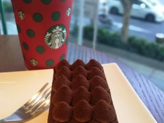 -星巴克臻选(广州好世界广场店)