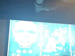 -荒岛实景沉浸密室(江汉路1店)