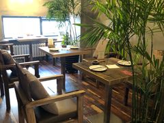 -HIGH FIVE哈福手工汉堡(桂林路店)