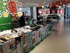 店内环境-新梦百货(民族店)