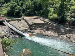 -安吉龙王山峡谷漂流