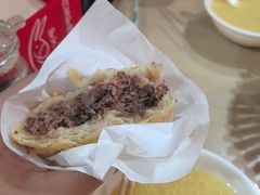 -闫家驴肉老店(华电一校店)