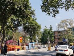 -广东外语外贸大学(白云山校区)