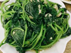 清炒苕尖-小民大排档(马场角横路店)