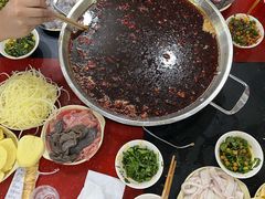 -储奇门鳝鱼火锅(总店)