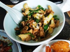 -小吊梨汤·北京菜(香山店)