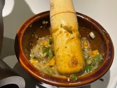 -江边城外烤全鱼(世茂广场店)