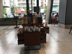 大堂-星巴克臻选(深圳宝安大仟里1店)
