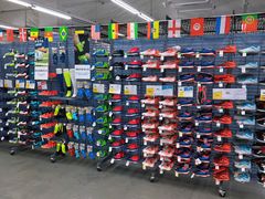 -迪卡侬(燕山店)