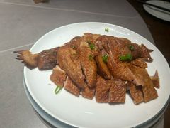 -东口码头·烧鸽子·鱼头泡饼·地方菜(金鹰悦城店)