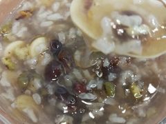 -芳婆糕团店(王府大街店)