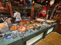 -怡咖啡海鲜自助餐厅(浦东香格里拉店)