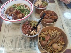 猪蹄-捌玖粉面馆·猪油拌粉