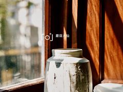 -Nathalie Djurberg与Hans Berg“牛皮纸包裹的月亮”-Prada荣宅当季展览