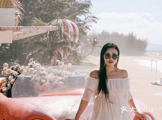三亚的海很美，一起散步去天涯海角吧