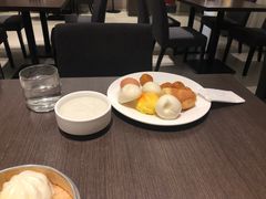 -如家精选酒店(上海张江广兰路地铁站店)