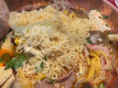 -成都你六姐·牛肉冒菜(上海环宇荟店)