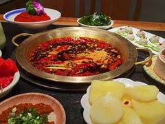 -潮火锅·麻辣牛肉火锅(观音桥方圆·LIVE店)