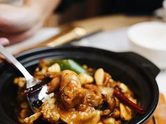 黑松露牛肝菌焖牛蛙-云海肴(星耀樟宜店)