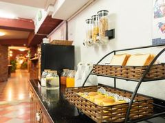 -时光赛豪酒店(北京大学第一医院平安里地铁站店)