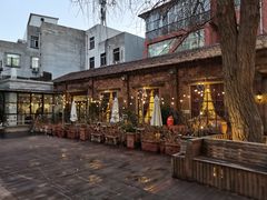 -秘密小花园(第三中学店)