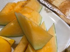 -小鱼小牛(世欧广场店)