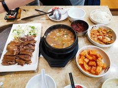 带皮狗肉-英子补身汤(海兰路店)