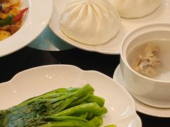 -航空港万怡酒店·万荟轩餐厅(航空港区远航路店)
