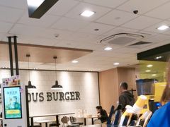 -麦当劳(虹口星荟中心店)