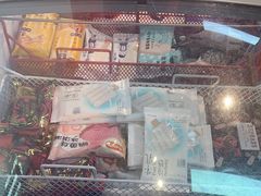 -好特卖HotMaxx(杭州滨江宝龙城店)