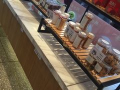 自助取餐区-乐艺哆·乐活烘焙(浦西万达店)
