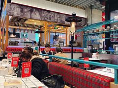 -肥汁米蘭香港米线(长宁来福士店)