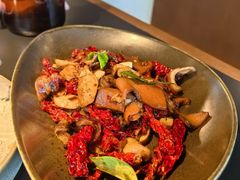 -Ameigo梅果·云贵川bistro(长宁来福士店)