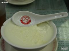 挖一口-义顺牛奶公司