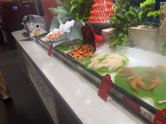 -四囍码头海鲜烧烤自助火锅(外滩南京东路悦荟广场店)