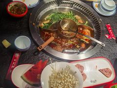 -醉董牛川派鲜肉自选火锅(烟台店)