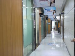 -雅悦齿科(顾村公园店)