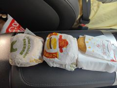 -麦当劳(武商建二店)