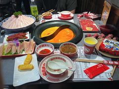 -生活如沸·顺德水牛奶火锅(大学路店)