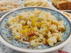 -汗腾格里·风味餐厅(新疆驻京办店)
