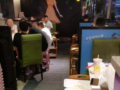 -佰人王串串香火锅(洋珠巷店)