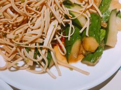 -南城十里潮汕鲜牛火锅·鲜虾生滚粥(融汇老商埠店)