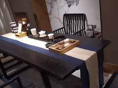 -忆江南·临江鱼馆