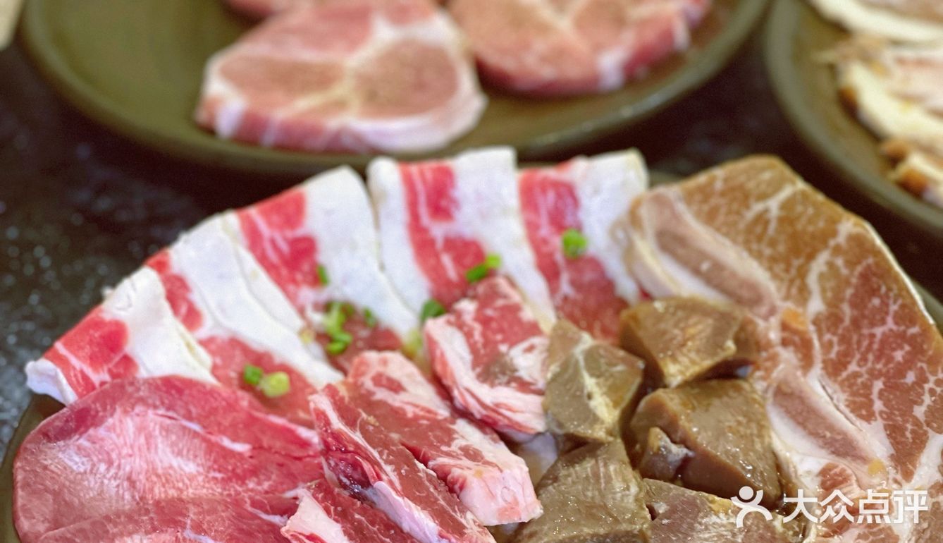 魔都探店｜烤肉开吃很good，吃肉就认咕的咕的