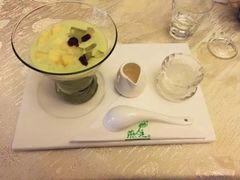 -燕庭·纯燕窝·甜品下午茶(南京西路店)