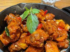 九层塔三杯鸡-Let's Taipei 非常烘焙(太古里店)