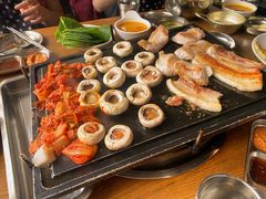 鲜五花肉-香猪坊(五道口店)