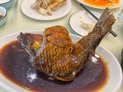 罾蹦鲤鱼-奥华餐厅·老张记(台基厂店)