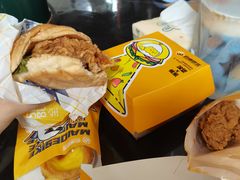 -迈德思客•汉堡•烤鸡(围墙巷店)