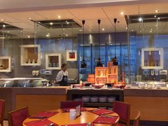 -视界美食自助餐厅·石家庄希尔顿酒店